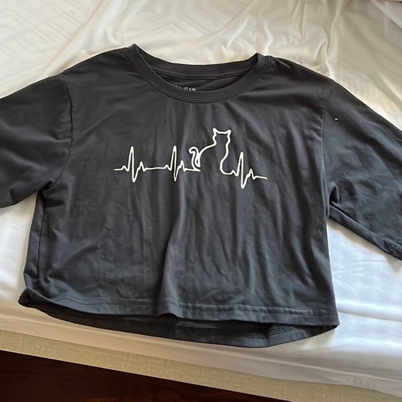 SHEIN S Cat Heartline Cropped Top, Only worn once - Picture 1 of 1